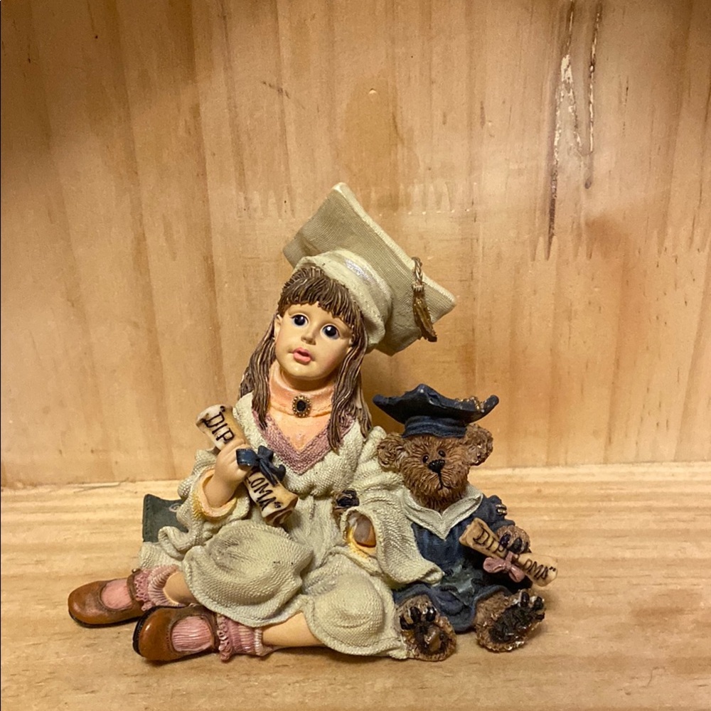 Boyds Bears Graduation Figurine in Cream and Brown